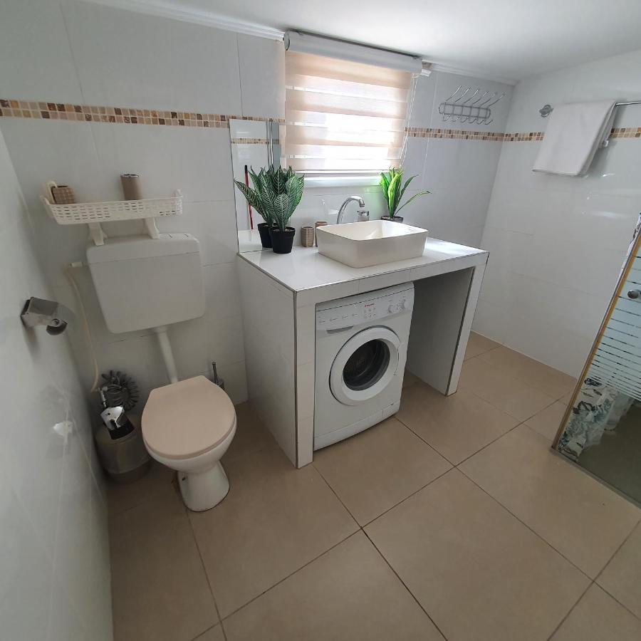 Barak Royal Suites 20 Sea View - ג'קוזי בחצר ומרפסות עם נוף לים Эйлат Экстерьер фото