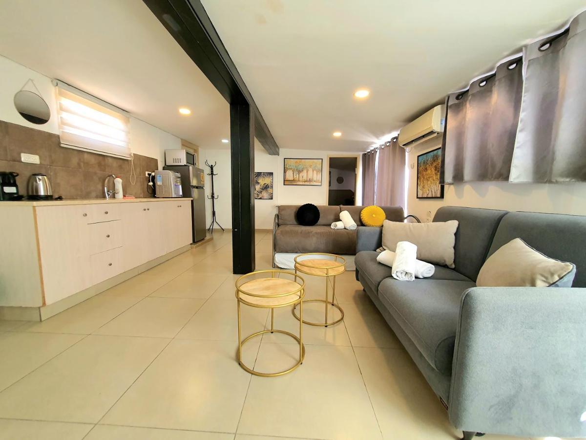 Barak Royal Suites 20 Sea View - ג'קוזי בחצר ומרפסות עם נוף לים Эйлат Экстерьер фото