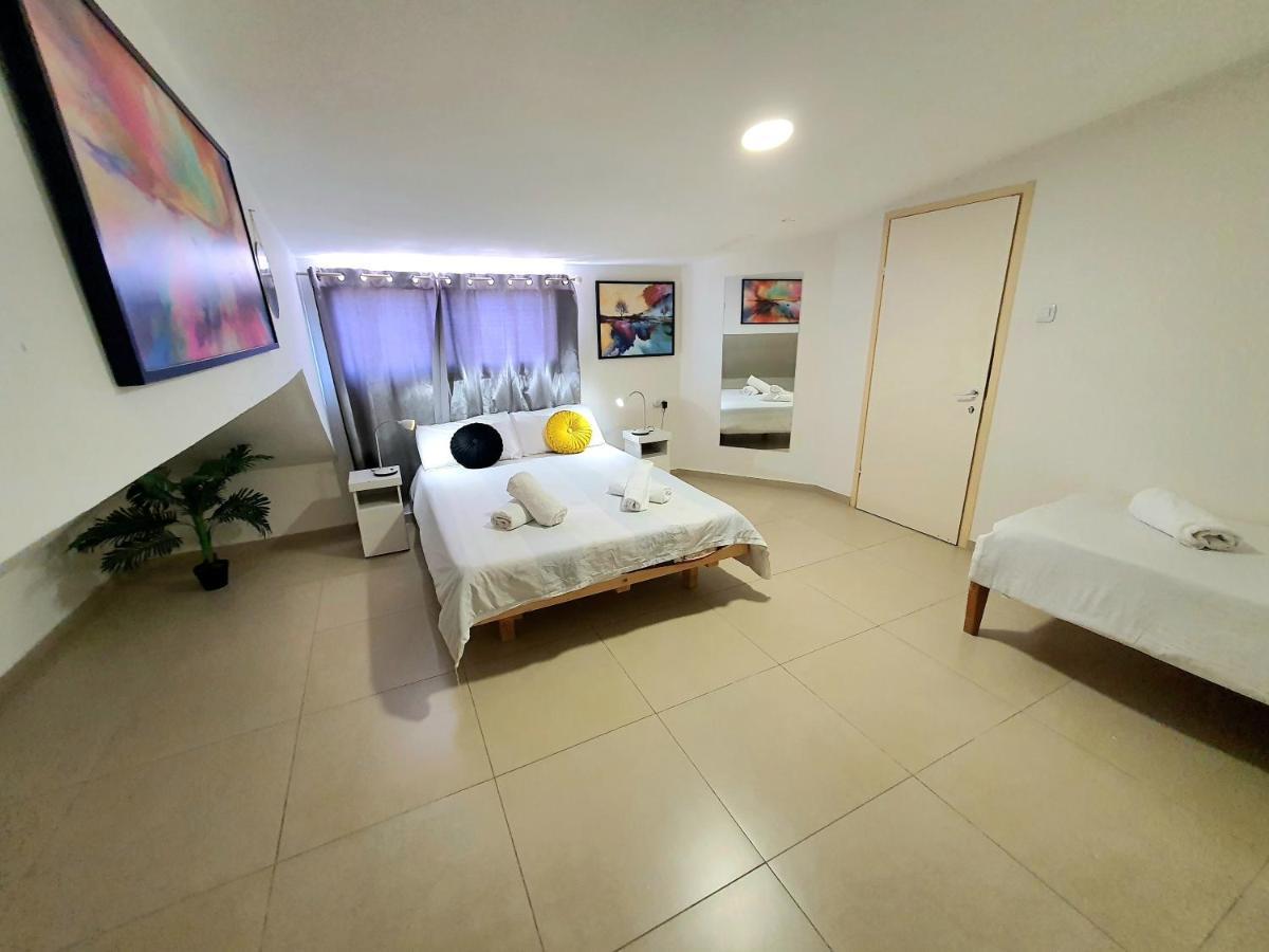 Barak Royal Suites 20 Sea View - ג'קוזי בחצר ומרפסות עם נוף לים Эйлат Экстерьер фото