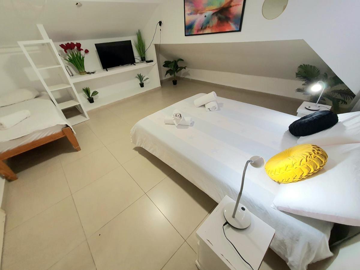 Barak Royal Suites 20 Sea View - ג'קוזי בחצר ומרפסות עם נוף לים Эйлат Экстерьер фото
